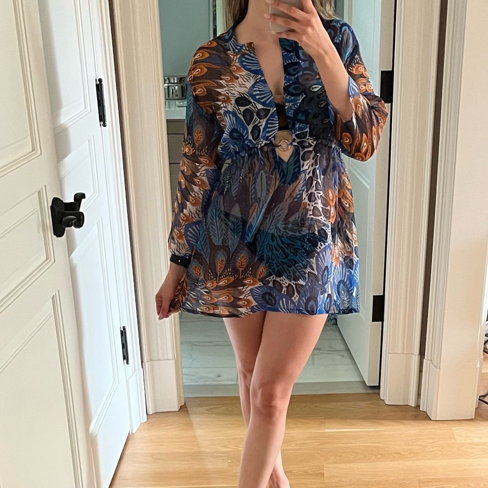 Patterned Swimsuit Coverup - Picture 5 of 5